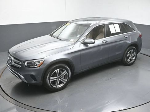 Used 2021 Mercedes-Benz GLC 300 image 42