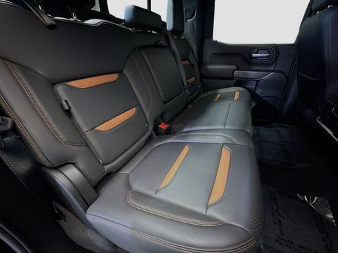 Used 2020 GMC Sierra 1500 AT4 w/ AT4 Premium Package image 15