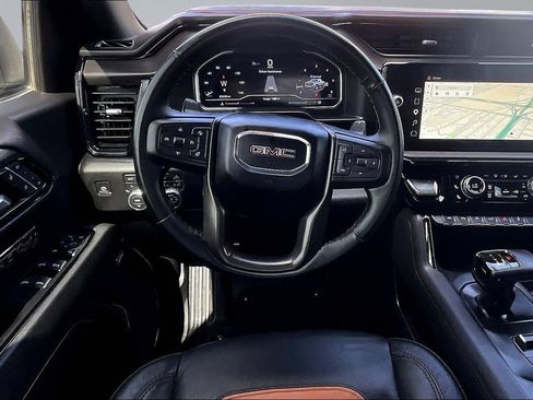 Used 2025 GMC Sierra 1500 AT4 AWD/4WD image 10