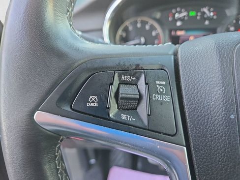 Used 2019 Buick Encore Sport Touring image 17