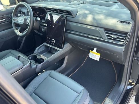 New 2026 GMC Terrain AT4 AWD/4WD image 27