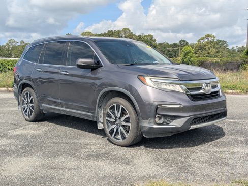 Used 2019 Honda Pilot Touring image 2