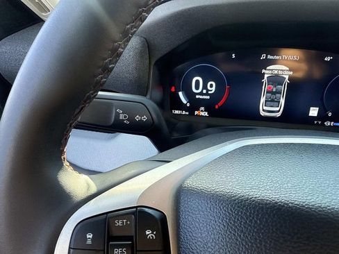 Certified 2025 Ford Explorer Active image 34