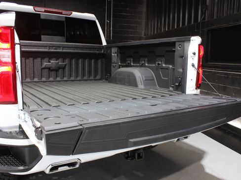 Used 2025 Chevrolet Silverado 1500 RST w/ RST All Star Premium Package image 13