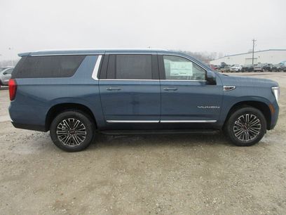 New 2026 GMC Yukon XL Elevation w/ Elevation Premium Package