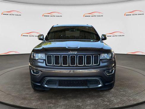 Used 2020 Jeep Grand Cherokee Limited AWD/4WD image 3
