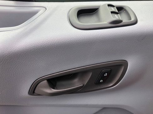 Used 2019 Ford Transit 250 148 High Roof image 14