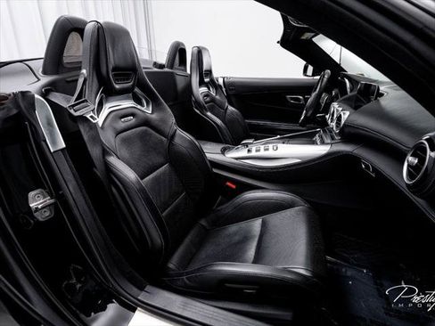 Used 2021 Mercedes-Benz AMG GT C image 38