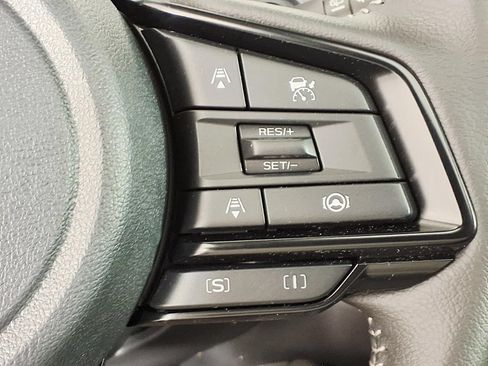 Used 2026 Subaru Forester Premium AWD/4WD image 18