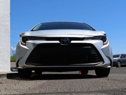 Used 2024 Toyota Corolla LE FWD image 17