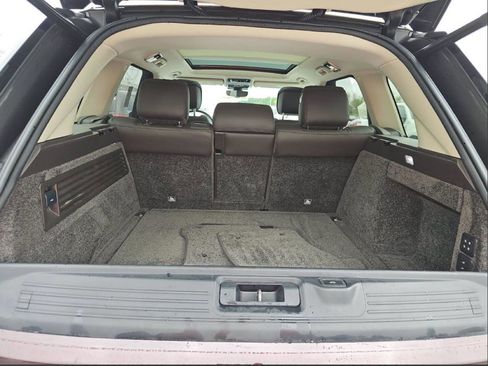 Used 2019 Land Rover Range Rover HSE AWD/4WD image 13