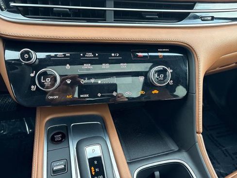 Certified 2026 INFINITI QX60 Autograph w/ Dark Cargo Package image 17