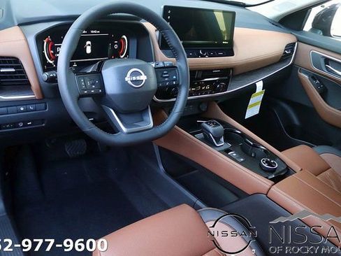 New 2026 Nissan Rogue Platinum w/ Platinum Premium Package AWD/4WD image 11
