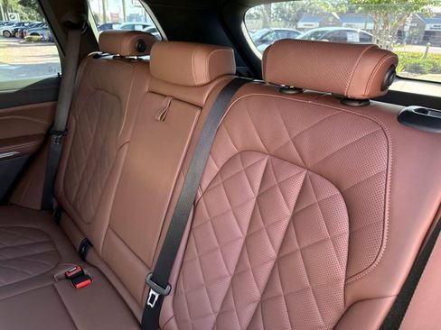 Used 2025 BMW X5 xDrive50e w/ Climate Comfort Package AWD/4WD image 15