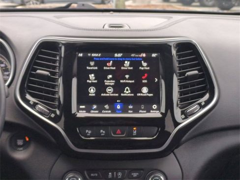 Used 2021 Jeep Cherokee Limited w/ Elite Package image 18