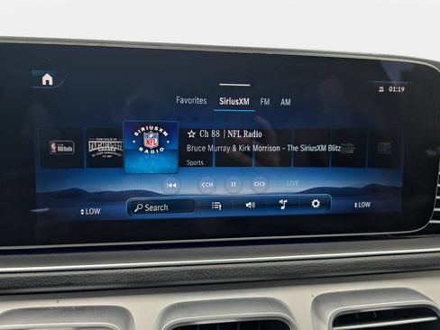 Certified 2024 Mercedes-Benz GLS 450 4MATIC image 21