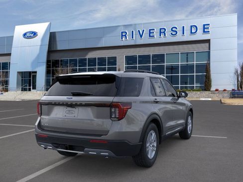 New 2025 Ford Explorer Active w/ Active Comfort Package image 8