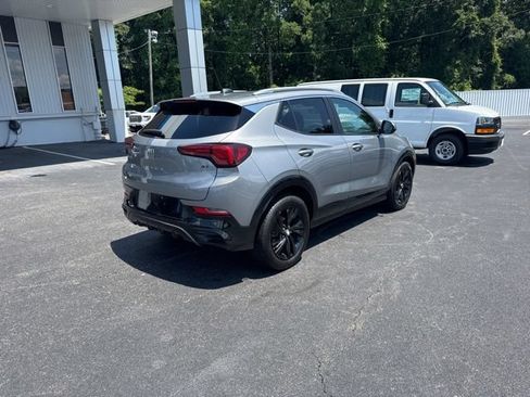 Used 2024 Buick Encore GX Sport Touring FWD image 18