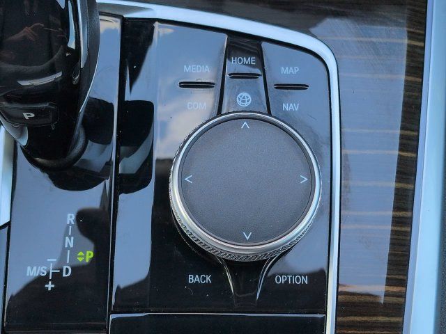 Used 2019 BMW X5 xDrive40i w/ Parking Assistance Package AWD/4WD image 30