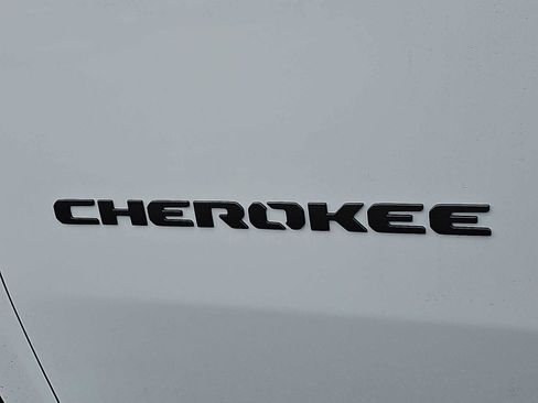 New 2026 Jeep Cherokee Limited image 21