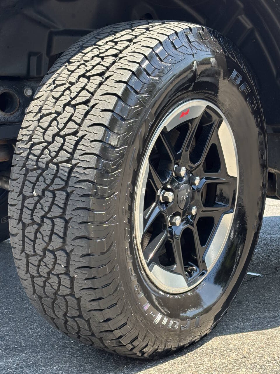 Used 2018 Jeep Wrangler Unlimited Rubicon AWD/4WD image 36