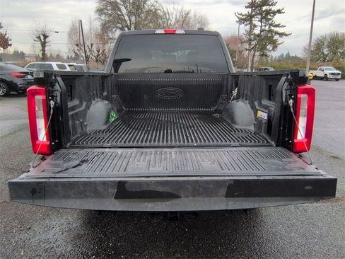 Used 2025 Ford F250 XLT w/ FX4 Off-Road Package image 25