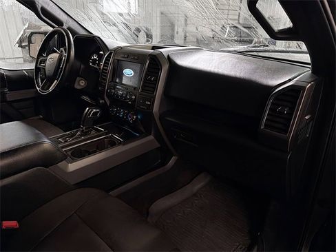 Used 2019 Ford F150 XLT w/ Equipment Group 302A Luxury image 12