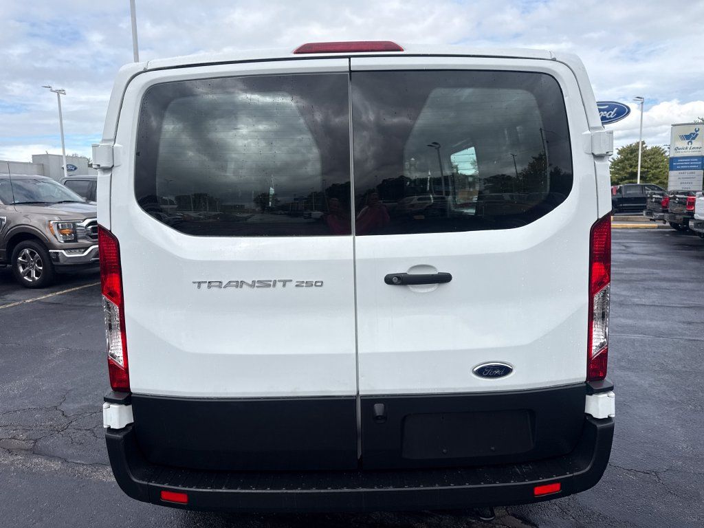 Used 2025 Ford Transit 250 Low Roof w/ Exterior Upgrade Package RWD image 8