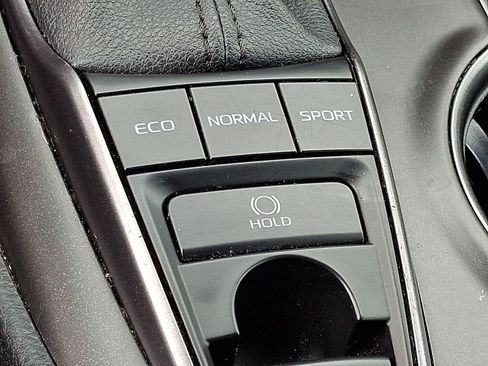 Used 2023 Toyota Camry XSE FWD image 21