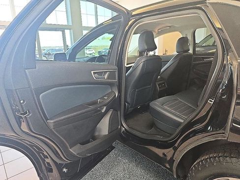 Used 2022 Ford Edge SEL w/ Sport Appearance Package AWD/4WD image 28