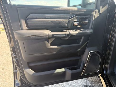 New 2026 RAM 3500 Limited AWD/4WD image 9