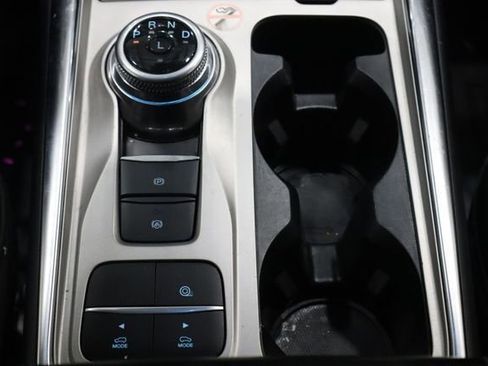 Used 2022 Ford Explorer Limited w/ Equipment Group 301A image 38