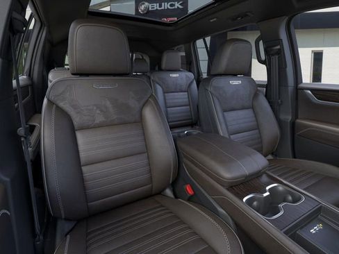 New 2026 GMC Acadia Denali Ultimate w/ LPO, Floor Liner Package image 16