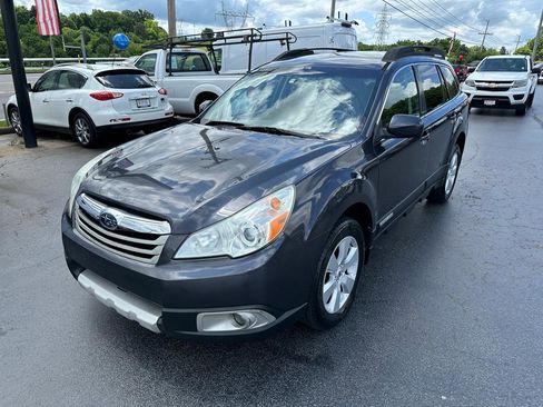Used 2012 Subaru Outback 2.5i Limited w/ Popular Pkg 1B AWD/4WD image 8