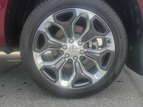 Used 2022 RAM 1500 Limited AWD/4WD image 18