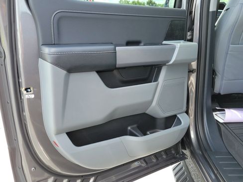 Certified 2022 Ford F150 XLT w/ Equipment Group 302A High image 10