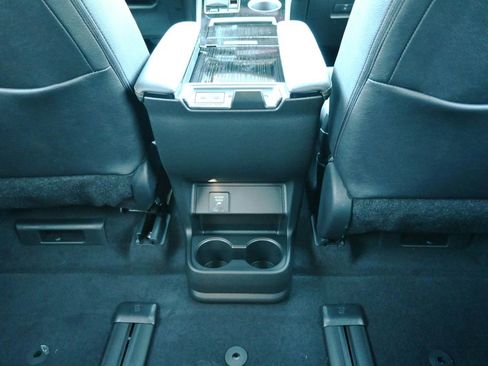 New 2026 Toyota Sienna XLE Woodland Edition image 21