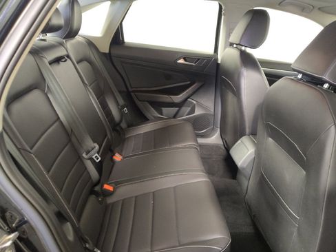 Used 2022 Volkswagen Jetta SE FWD image 19