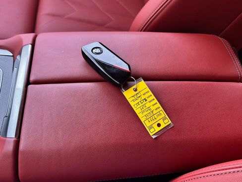 Used 2025 BMW XM Label Red image 33