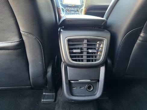 Used 2018 Lincoln MKX Reserve image 37