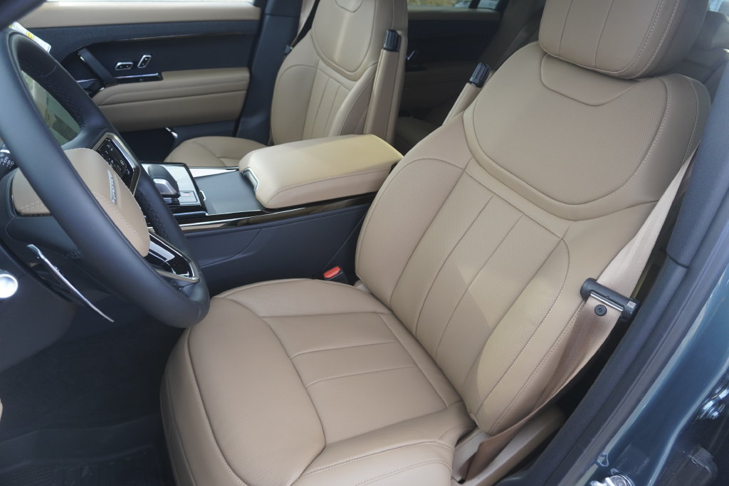 New 2026 Land Rover Range Rover Sport SE AWD/4WD image 20