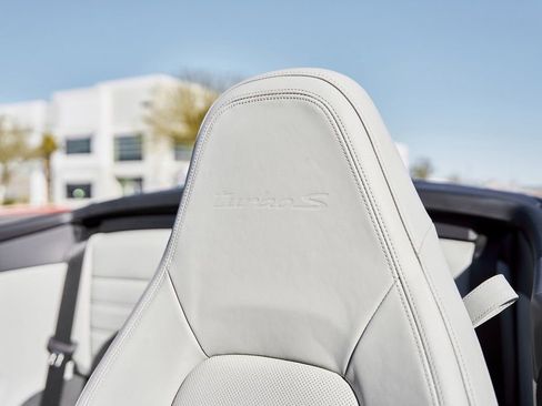 Used 2022 Porsche 911 Turbo S image 45