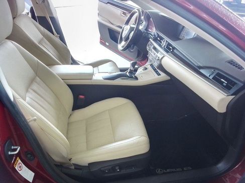 Used 2016 Lexus ES 350 w/ Luxury Package w/Wood Trim FWD image 20