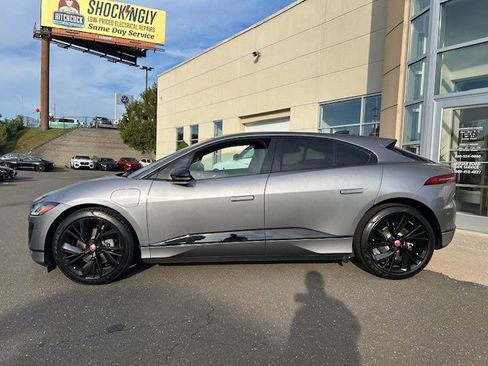 Used 2023 Jaguar I-PACE HSE image 4