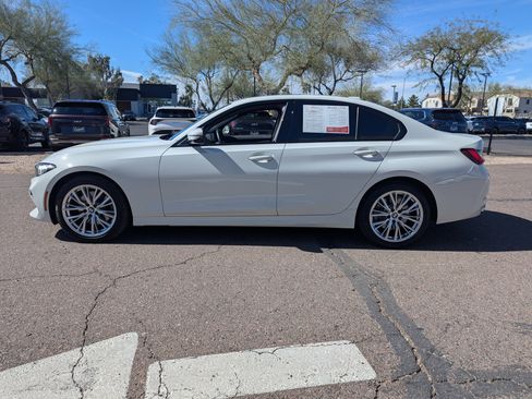Used 2023 BMW 330i Sedan w/ Driving Assistance Package image 5