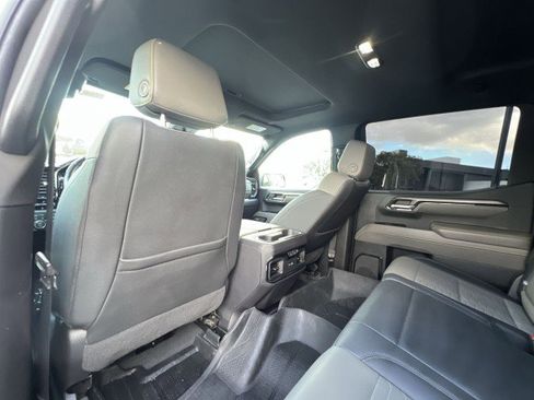 Used 2023 Chevrolet Silverado 1500 ZR2 w/ Technology Package image 21