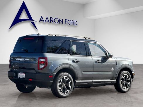 Used 2024 Ford Bronco Sport Outer Banks w/ Tech Package image 5