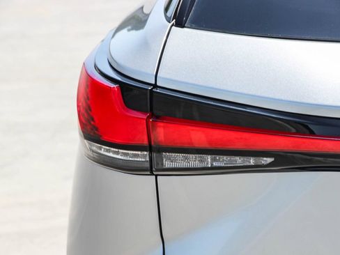 Certified 2024 Lexus RX 350 FWD image 8