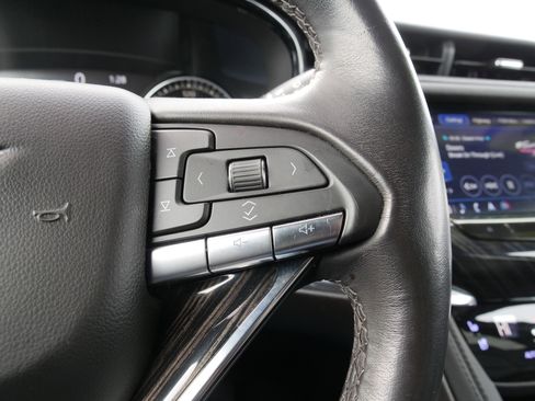 Certified 2022 Cadillac XT6 Premium Luxury image 24