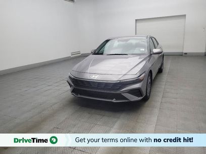 Used 2025 Hyundai Elantra Hybrid